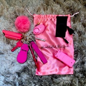 Please visit www.HofHBoutique.com for more colors